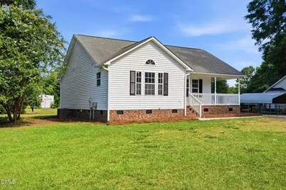 114 Serenity Drive, Smithfield, NC 27577 - Photo 2