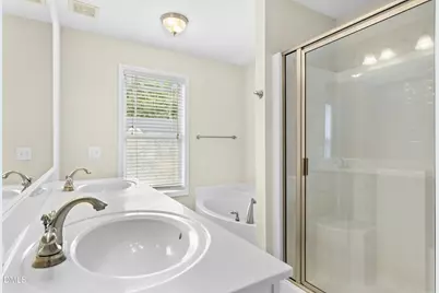 5541 Nur Lane, Raleigh, NC 27606 - Photo 32