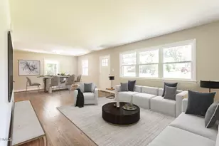 204 W Johnson St, Cary, NC 27513 - Photo 4
