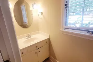 2856 Wycliff Rd, Raleigh, NC 27607 - Photo 20