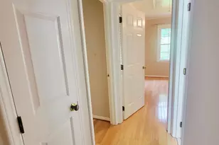 2856 Wycliff Rd, Raleigh, NC 27607 - Photo 32