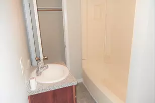 1015 Oberlin Rd, Raleigh, NC 27605 - Photo 18