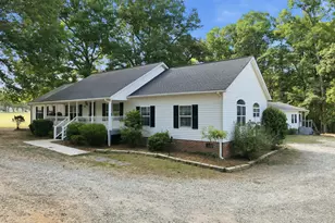 6102 Willett Rd, Durham, NC 27705 - Photo 2