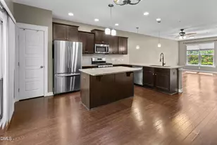7806 Allscott Way, Raleigh, NC 27612 - Photo 8