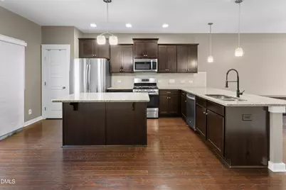 7806 Allscott Way, Raleigh, NC 27612 - Photo 8