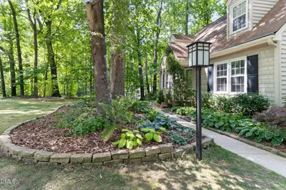 8116 Brookwood Court, Raleigh, NC 27613 - Photo 2