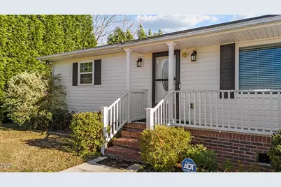 353 N Pleasant Coates Road, Benson, NC 27504 - Photo 6