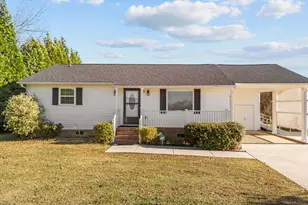 353 N Pleasant Coates Rd, Benson, NC 27504 - Photo 2
