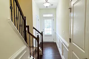 204 Traphill Dr, Morrisville, NC 27560 - Photo 2
