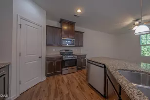 204 Traphill Dr, Morrisville, NC 27560 - Photo 8