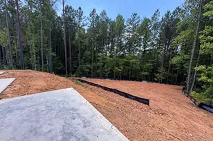 192 W Victoria Rdg Dr, Selma, NC 27576 - Photo 4