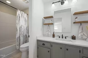 27 Summit Ave, Raleigh, NC 27603 - Photo 20