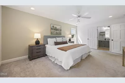 27 Summit Avenue, Raleigh, NC 27603 - Photo 18