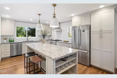 27 Summit Avenue, Raleigh, NC 27603 - Photo 4