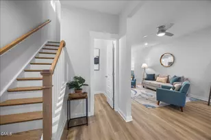 1917B Essex Rd, Durham, NC 27704 - Photo 2