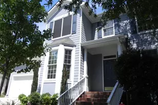 216 Castle Hayne Dr, Cary, NC 27519 - Photo 2