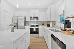 1917 Essex Rd, Durham, NC 27704 - Photo 12