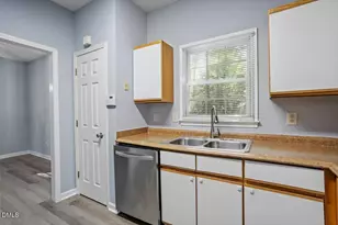 4016 Charleston Park Dr, Raleigh, NC 27604 - Photo 20