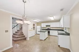 204 Walter Hagen Dr, Mebane, NC 27302 - Photo 12