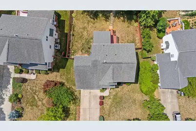 105 New Parkside Drive, Chapel Hill, NC 27516 - Photo 38