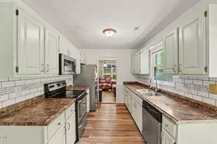 808 Hilton Dr, Fayetteville, NC 28311 - Photo 10