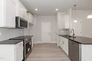 702 Dunlawton Ct, Sanford, NC 27330 - Photo 14