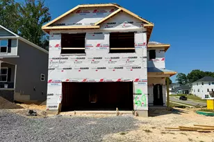702 Dunlawton Ct, Sanford, NC 27330 - Photo 2