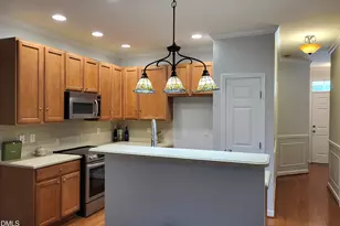 103 Jamison Woods Ln, Apex, NC 27539 - Photo 8