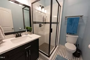 213 E South St, Raleigh, NC 27601 - Photo 10