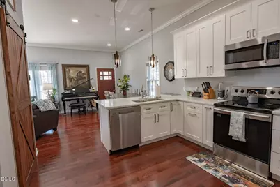 213 E South Street, Raleigh, NC 27601 - Photo 4