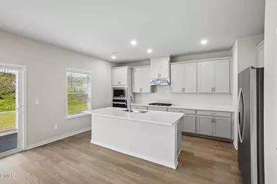 533 Southland Drive, Zebulon, NC 27597 - Photo 2