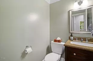 105 Arcadia Ln, Chapel Hill, NC 27514 - Photo 38