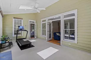 105 Arcadia Ln, Chapel Hill, NC 27514 - Photo 16