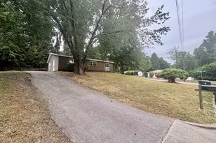 1100 Savannah Dr, Raleigh, NC 27610 - Photo 2