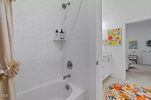 127 Sanderway Dr, Chapel Hill, NC 27516 - Photo 38