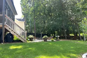 127 Sanderway Dr, Chapel Hill, NC 27516 - Photo 46