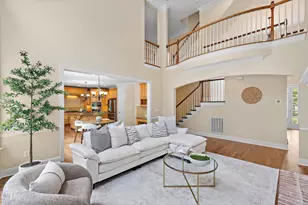 211 Lantern Ridge Ln, Cary, NC 27519 - Photo 14