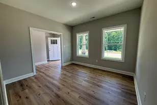 146 Busterfield Ct, Benson, NC 27504 - Photo 8