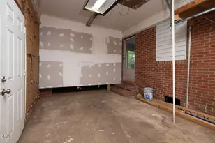 529 Clifford Ave, Fayetteville, NC 28314 - Photo 22