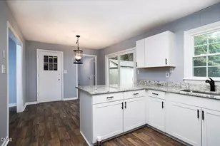 529 Clifford Ave, Fayetteville, NC 28314 - Photo 8