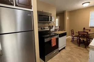 513 Madison Ave, Cary, NC 27513 - Photo 6
