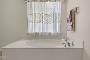 7733 Silver View Ln, Raleigh, NC 27613 - Photo 60