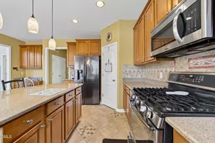 7733 Silver View Ln, Raleigh, NC 27613 - Photo 38