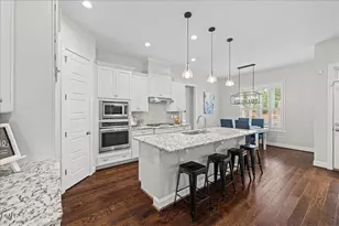 804 Rambling Oaks Ln, Holly Springs, NC 27540 - Photo 12
