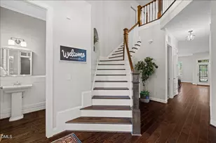 804 Rambling Oaks Ln, Holly Springs, NC 27540 - Photo 8