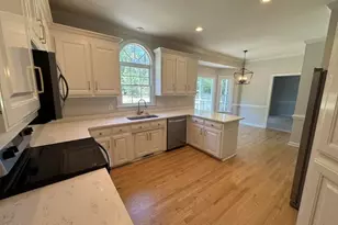 113 Ashton Ln, Angier, NC 27501 - Photo 4