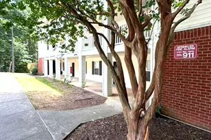1851 Trailwood Heights Ln, Raleigh, NC 27603 - Photo 2