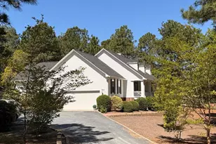 109 Sweetbriar Ct, West End, NC 27376 - Photo 2