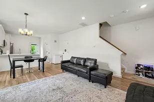 1420 Maplewood Dr, Durham, NC 27704 - Photo 6