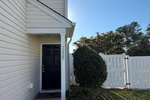 7229 Brighton Hill Ln, Raleigh, NC 27616 - Photo 2